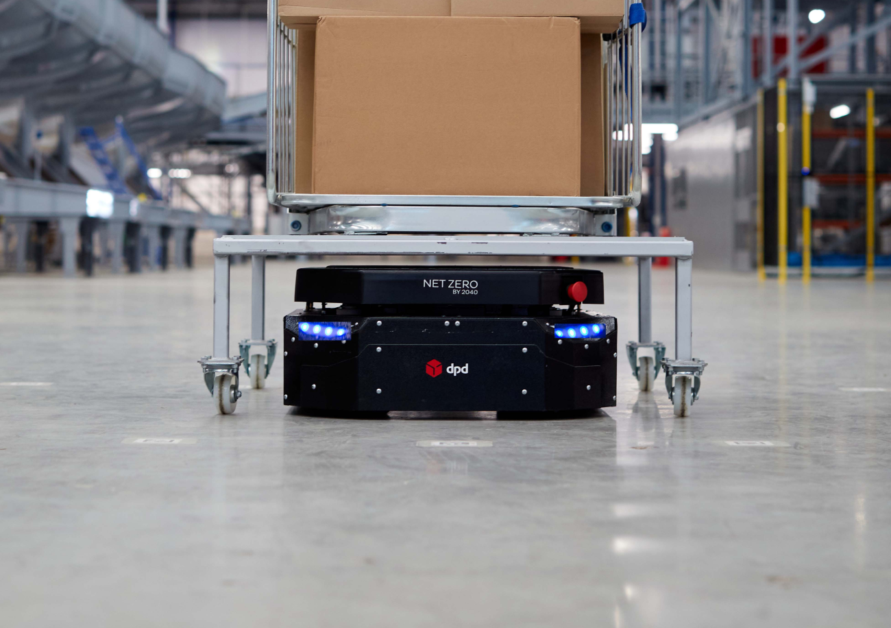 Українська Deus Robotics роботизує склади логістичного гіганта DPD